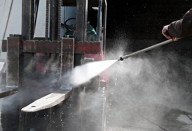 Best Patio and Deck Pressure Washing  in Calhoun, GA